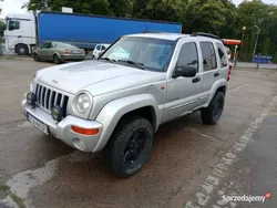 Srebrny Używany 2004 Jeep Cherokee SUV | 15 999 zł (Super Cena)