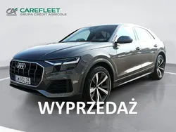 Grafitowy Używany 2019 Audi Q8 Ambiente SUV | 202 300 zł