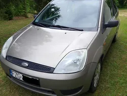 Używany 2004 Ford Fiesta Hatchback | 3500 zł (Uczciwa cena)