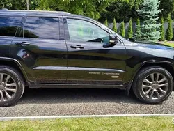 Czarny Używany 2016 Jeep Grand Cherokee SUV | 92 000 zł (Uczciwa cena)