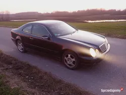 Czarny Używany 2003 Mercedes 230 Hatchback | 3600 zł