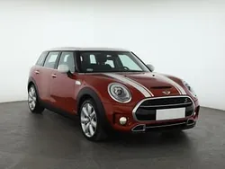 Czerwony Używany 2015 Mini Clubman Kombi | 49 999 zł