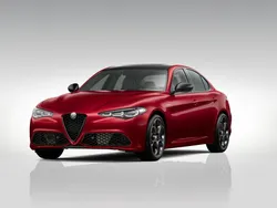 Lakier pastelowy czerwony alfa red Nowe 2025 Alfa Romeo Giulia Veloce Sedan/Limuzyna | 230 980 zł (Uczciwa cena)