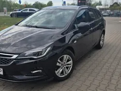 Czarny Używany 2019 Opel Astra Kombi | 35 900 zł (Dobra cena)