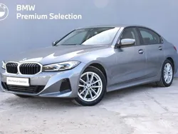 Szary skyscraper m metalizowany Używany 2024 BMW 318 Comfort Edition Sedan/Limuzyna | 149 900 zł (Dobra cena)