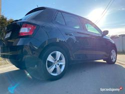 Czarny Używany 2018 Skoda Fabia Hatchback | 32 900 zł (Uczciwa cena)
