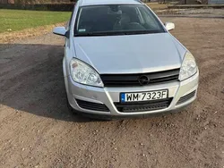 Srebrny Używany 2005 Opel Astra Kombi | 7400 zł (Dość drogi)