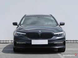Szary Używany 2017 BMW 520 Kombi | 79 999 zł (Dobra cena)