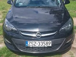 Czarny Używany 2015 Opel Astra Kombi | 28 000 zł (Dobra cena)