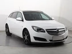 Biały Używany 2013 Opel Insignia Kombi | 26 999 zł (Uczciwa cena)