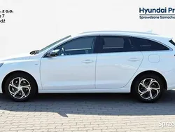Biały Używany 2024 Hyundai i30 Kombi | 88 900 zł (Dość drogi)