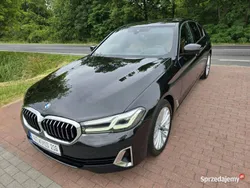 Czarny Używany 2021 BMW 520 Luxury Line Sedan/Limuzyna | 159 000 zł (Dość drogi)