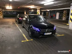 Mercedes C200