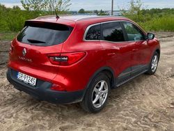Bordowy Używany 2015 Renault Kadjar SUV | 42 500 zł