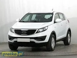 Biały Używany 2011 Kia Sportage SUV | 49 900 zł (Uczciwa cena)