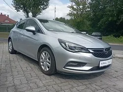 Srebrny Używany 2019 Opel Astra Enjoy Hatchback | 40 800 zł (Uczciwa cena)