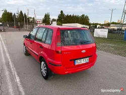 Czerwony Używany 2005 Ford Fusion Hatchback | 3850 zł (Uczciwa cena)