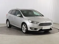 Srebrny Używany 2015 Ford Focus Kombi | 22 999 zł (Uczciwa cena)