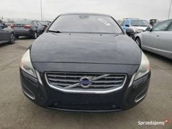 Czarny Używany 2012 Volvo S60 Sedan/Limuzyna | 18 500 zł (Super Cena)