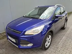 Niebieski Używany 2016 Ford Kuga SYNC Edition SUV | 42 900 zł (Dobra cena)