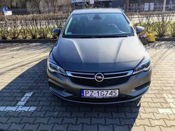 Szary Używany 2016 Opel Astra Hatchback | 36 500 zł (Uczciwa cena)