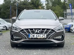 Brązowy (metalik) Używany 2023 Hyundai i30 Kombi | 59 900 zł (Super Cena)
