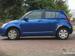 Niebieski Używany 2010 Suzuki Swift GL Hatchback | 12 750 zł