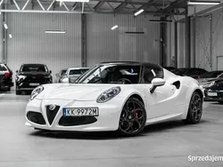 Biały Używany 2016 Alfa Romeo 4C Spider Kabriolet | 379 000 zł