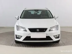 Biały Używany 2016 Seat Leon Kombi | 54 499 zł (Uczciwa cena)