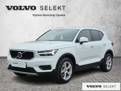 Biały Używany 2020 Volvo XC40 SUV | 109 900 zł (Uczciwa cena)