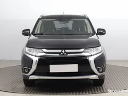 Czarny Używany 2016 Mitsubishi Outlander SUV | 48 999 zł (Dobra cena)