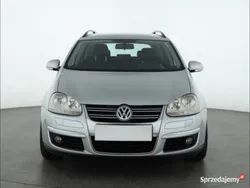 Srebrny Używany 2008 VW Golf VI Kombi | 15 999 zł (Uczciwa cena)