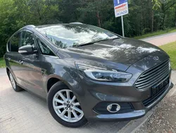 Szary Używany 2017 Ford S-MAX S Minivan | 52 900 zł (Dobra cena)