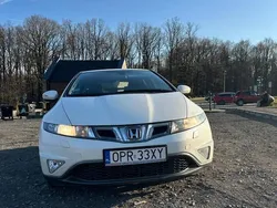 Biały Używany 2010 Honda Civic Executive Hatchback | 21 500 zł (Uczciwa cena)
