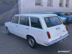 Biały Używany 1970 Fiat 124 Kombi | 17 900 zł