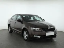 Brązowy Używany 2015 Skoda Octavia Hatchback | 37 999 zł (Dobra cena)