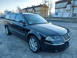 Czarny Używany 2004 VW Passat Kombi | 4200 zł