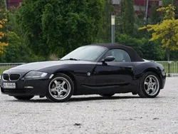 Czarny (metalik) Używany 2007 BMW Z4 M Sport Kabriolet | 49 900 zł