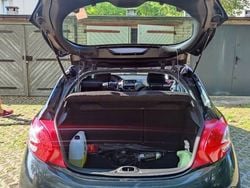 Czarny Używany 2013 Peugeot 208 Hatchback | 16 500 zł (Dość drogi)