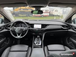 Czarny Używany 2020 Opel Insignia Kombi | 53 950 zł (Uczciwa cena)