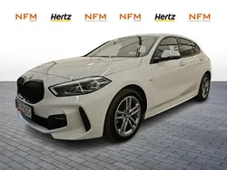 Biały Używany 2023 BMW 118 M Sport Hatchback | 117 900 zł (Uczciwa cena)