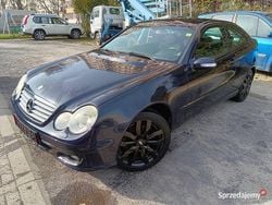 Granatowy Używany 2004 Mercedes C230 Coupe | 15 900 zł (Drogi)