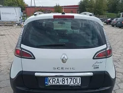 Biały Używany 2013 Renault Scénic III Minivan | 25 900 zł (Drogi)