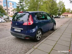 Używany 2010 Renault Scénic III Minivan | 15 000 zł (Dobra cena)