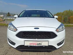 Biały Używany 2015 Ford Focus Kombi | 27 000 zł (Uczciwa cena)
