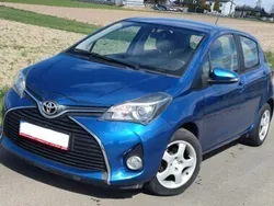Niebieski Używany 2014 Toyota Yaris Hatchback | 29 900 zł (Uczciwa cena)