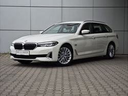 Biel alpejska Używany 2021 BMW 530e Luxury Line Kombi | 156 999 zł (Super Cena)