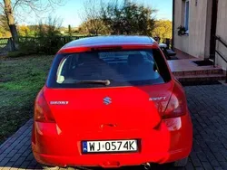 Czerwony Używany 2007 Suzuki Swift Hatchback | 11 000 zł (Dobra cena)