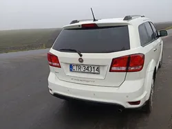 Biały Używany 2013 Fiat Freemont SUV | 39 800 zł (Uczciwa cena)