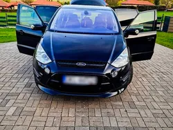 Czarny Używany 2012 Ford S-MAX ST-Line Minivan | 33 899 zł (Drogi)
